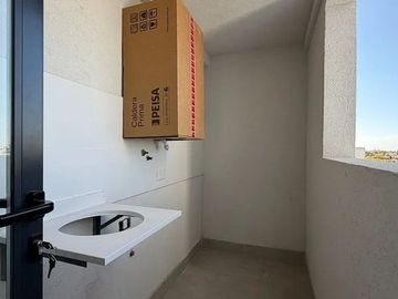 VENTA DEPARTAMENTO 4 AMBIENTES VILLA DEVOTO BALCON