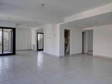 VENTA DEPARTAMENTO 4 AMBIENTES VILLA DEVOTO BALCON