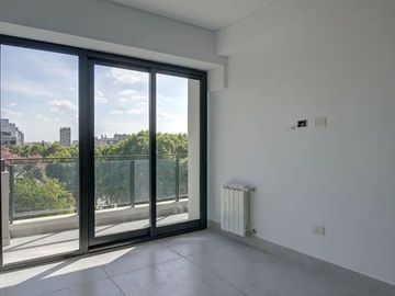 VENTA DEPARTAMENTO 4 AMBIENTES VILLA DEVOTO BALCON