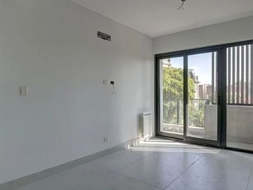 VENTA DEPARTAMENTO 4 AMBIENTES VILLA DEVOTO BALCON