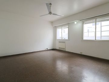 MONOAMBIENTE VENTA BELGRANO BALCON AMENABAR 2000