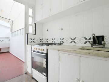 MONOAMBIENTE VENTA BELGRANO BALCON AMENABAR 2000