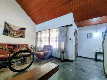 CASA EN VENTA LA PLATA A REFACCIONAR BARRIO NORTE