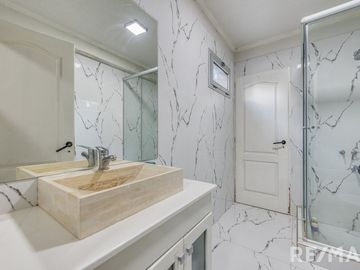 VENTA DE CASA EN BARRIO SAN IGNACIO