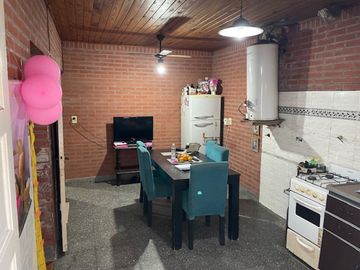 VENTA DE 3 DPTOS EN BLOCK. LOTE DE 400 MTS2