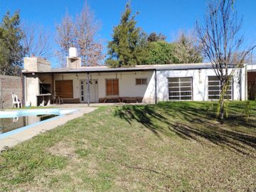 Quinta con pileta en Callaqueo 1443