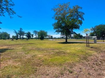 VENTA Lote en Prados del Oeste II  con proyecto