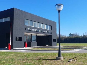 VENTA Lote en Prados del Oeste II  con proyecto