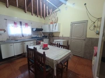 VENTA CASA 3 AMB BELLA VISTA