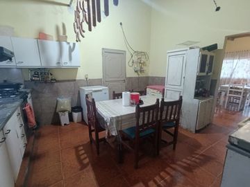 VENTA CASA 3 AMB BELLA VISTA