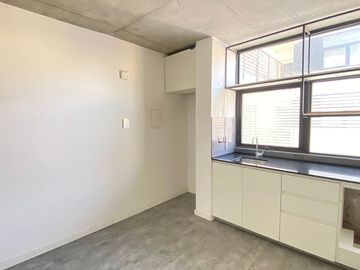 Monoambiente en venta con balcón Palermo