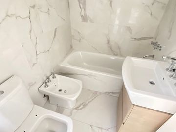 Monoambiente en venta con balcón Palermo
