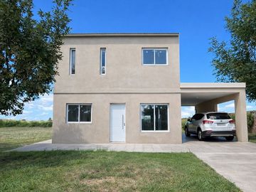 CASA A ESTRENAR EN VENTA