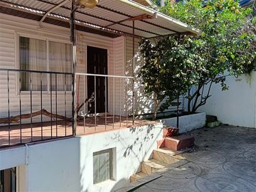 Casa en Venta en Subida Ecuador, Valparaíso.