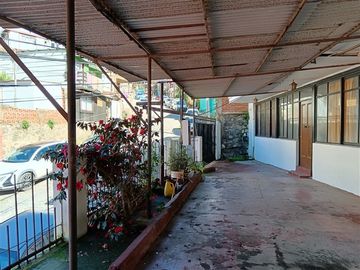Casa en Venta en Subida Ecuador, Valparaíso.