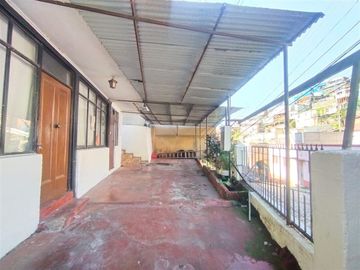 Casa en Venta en Subida Ecuador, Valparaíso.