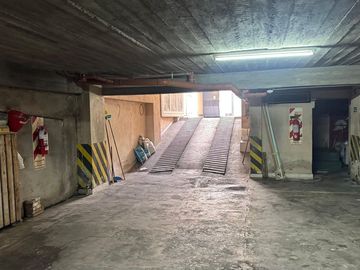 VENTA COCHERA CÉNTRICA EXCELENTE INVERSIÓN