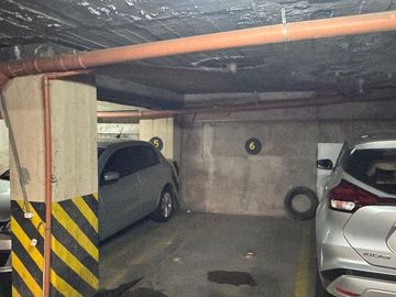 VENTA COCHERA CÉNTRICA EXCELENTE INVERSIÓN