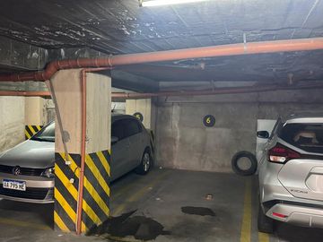 VENTA COCHERA CÉNTRICA EXCELENTE INVERSIÓN