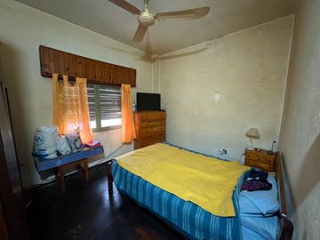 VENTA CASA 4 AMB MAS CARPINTERIA