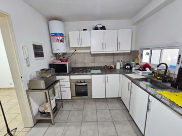 VENTA DEPARTAMENTO 5 AMBIENTES EN MORON C TERRAZA