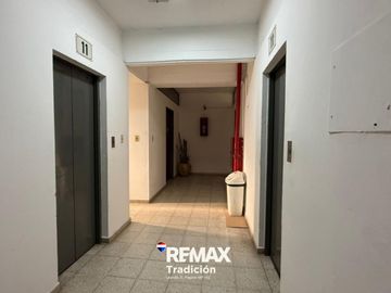 Oficina Venta Edificio Plaza Microcentro Rcia.