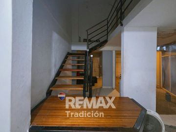 Casa en venta macrocentro 2 habitaciones y cochera