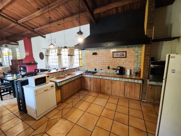 VENTA CASA EN B. LOS LIRIOS CORRALITOS GUAYMALLEN.