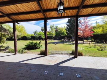 VENTA CASA EN B. LOS LIRIOS CORRALITOS GUAYMALLEN.