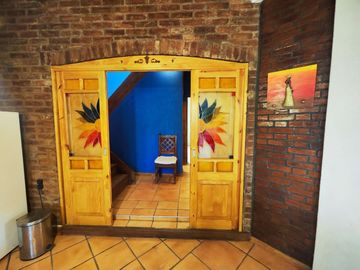 VENTA CASA EN B. LOS LIRIOS CORRALITOS GUAYMALLEN.