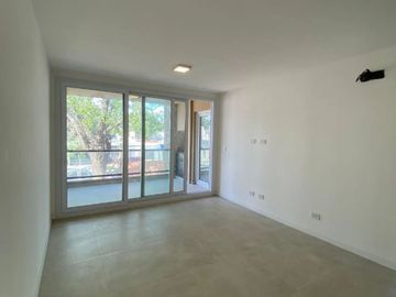 Departamento 2 dormitorios con Jardin en Merlo