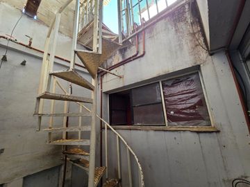 VENTA EN BLOCK PH 2 UNID INVERSORES CONSTRUCTORES