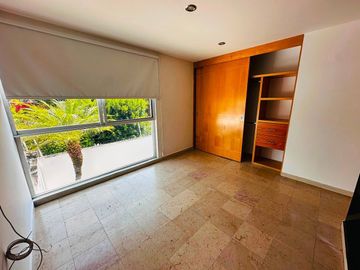 Casa en renta en Jardines Vallarta, Zapopan | 3 rec., alberca