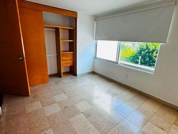 Casa en renta en Jardines Vallarta, Zapopan | 3 rec., alberca