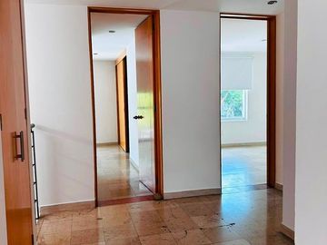 Casa en renta en Jardines Vallarta, Zapopan | 3 rec., alberca