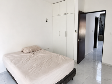 CASA EN RENTA EN CAUCEL LA CIUDADELA