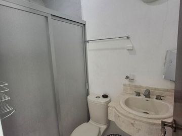 CASA EN RENTA EN CAUCEL LA CIUDADELA