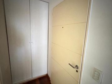 Departamento monoambiente con balcón al contrafrente!