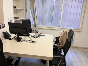 Oficina en Venta en Recoleta