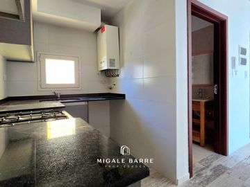 Venta Depto 3 con cochera y pileta Plaza Irlanda