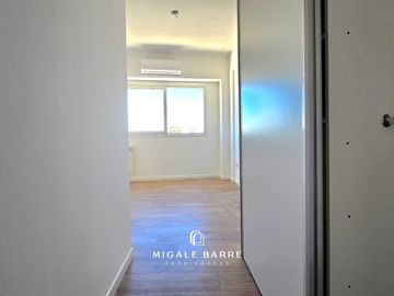 Venta Depto 3 con cochera y pileta Plaza Irlanda
