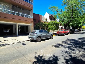 Venta Depto 3 con cochera y pileta Plaza Irlanda