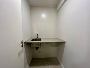 VENTA - Departamento Dúplex Dos Dormitorios, Balcón Aterrazado. Amenidades. Centro, Rosario