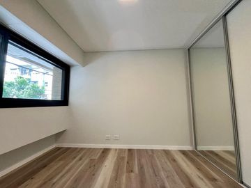 VENTA - Departamento Dúplex Dos Dormitorios, Balcón Aterrazado. Amenidades. Centro, Rosario
