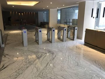 VENTA OFICINA en Libertador y Sucre - Edificio Liberateur - Belgrano