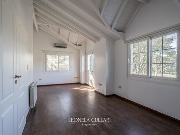Venta - Casa - Saint Thomas Este - Canning