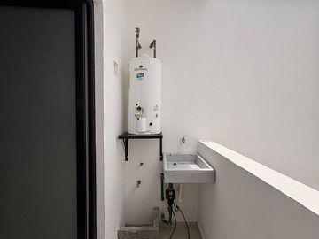 DEPARTAMENTO EN VENTA EN LOMAS 2DA