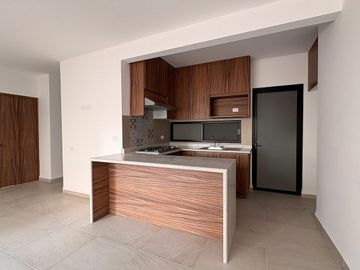 DEPARTAMENTO EN VENTA EN LOMAS 2DA