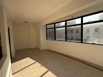 Monoambiente en alquiler en La Plata DG 77 e/ 5 y 6