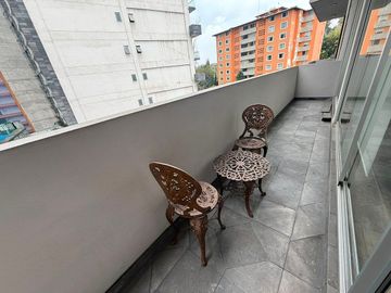 Excelente Pent House, Impecable, En Parte Baja De Desierto De Los Leones